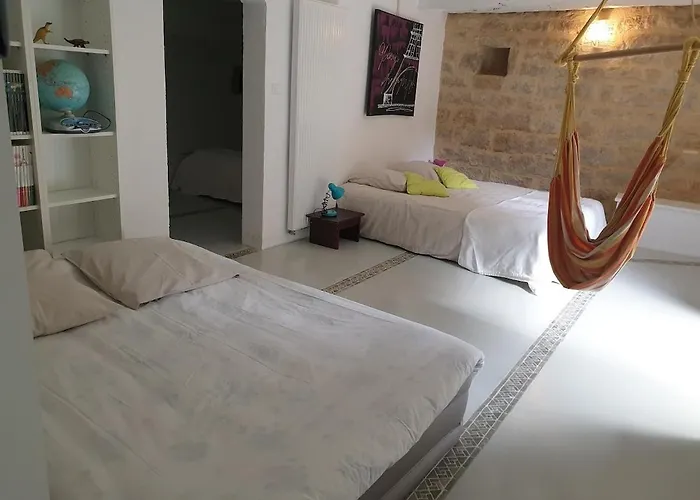 Au Fil Des Hirondelles Hébergement de vacances *